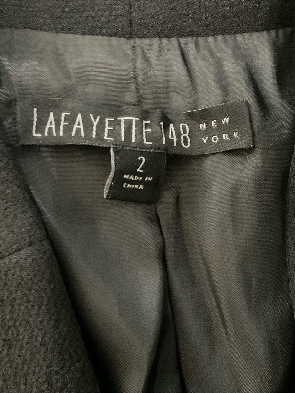 Lafayette 148 New York Black Open Collar Two Button Career Blazer Size 2 - Picture 8 of 8